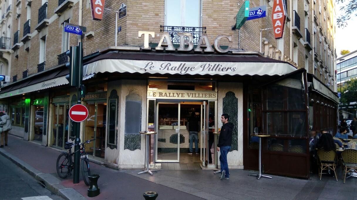 Bureau de tabac